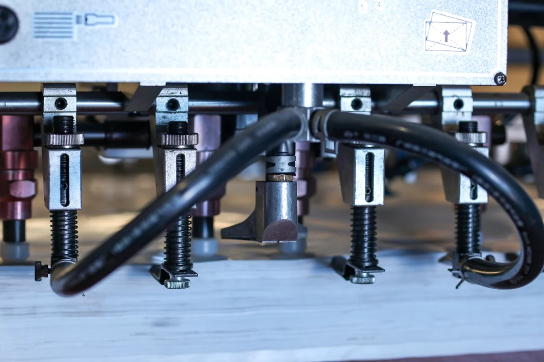 Micro- het In reliëf maken Machine yw-102f