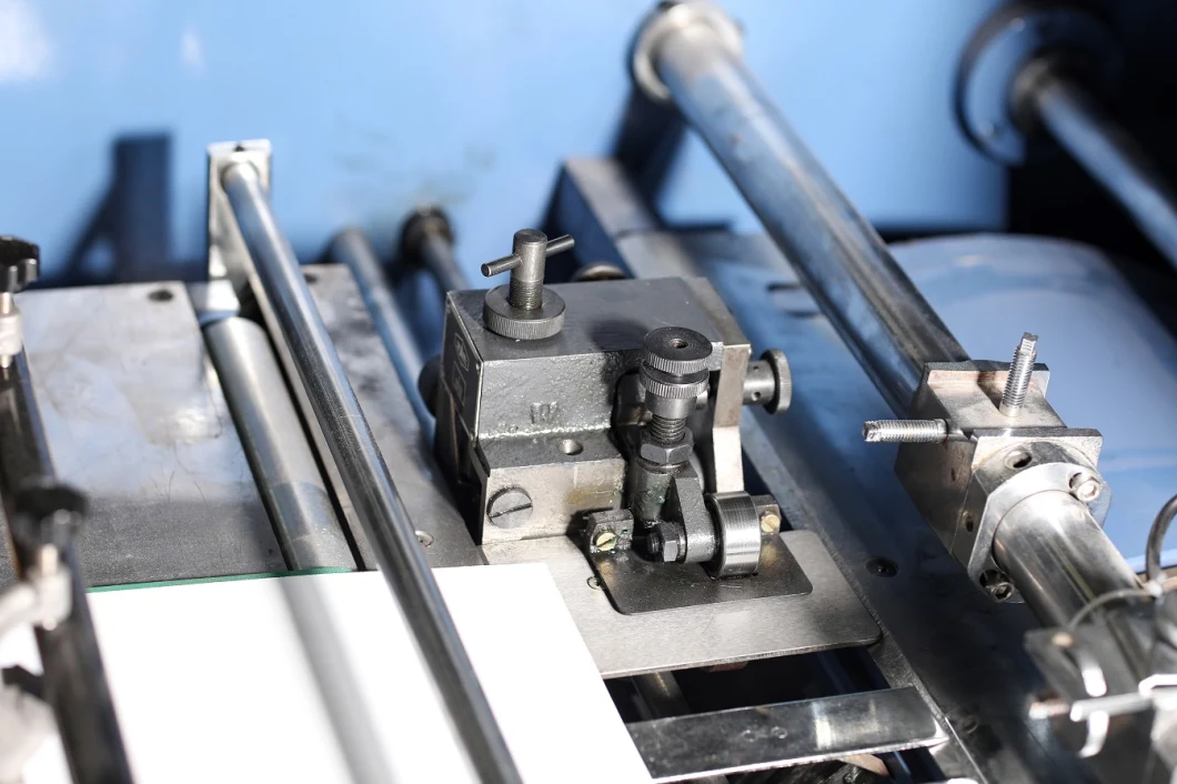 Micro- het In reliëf maken Machine yw-102f