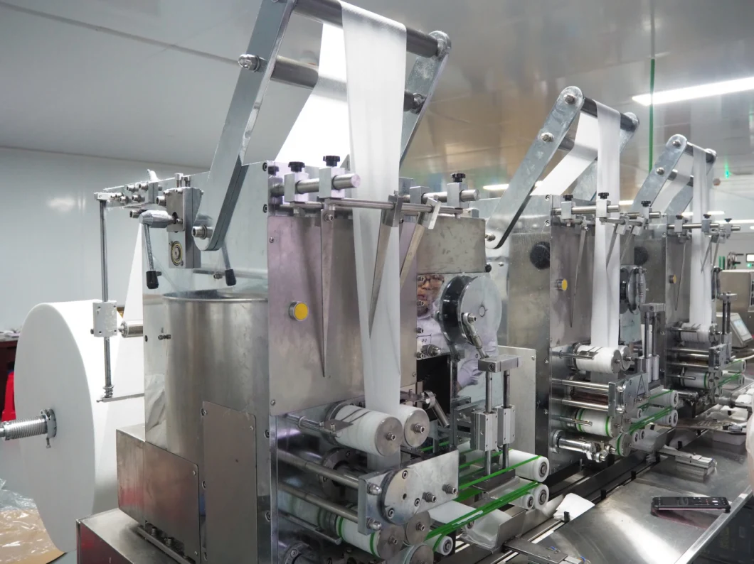 Natte het Hoge rendement Volledige Automatische Enige Stuk van de fabrieks veegt het Directe Verkoop Makende en Verpakkende Machine af