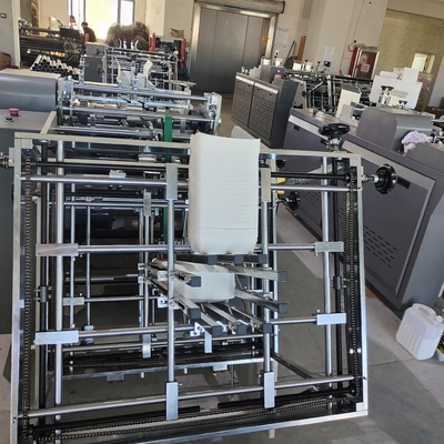 Niet-standaard kartonnen machine # decoratieve werken # voedselkarton # wegwerplunchbox # Hot-melt lijmproces