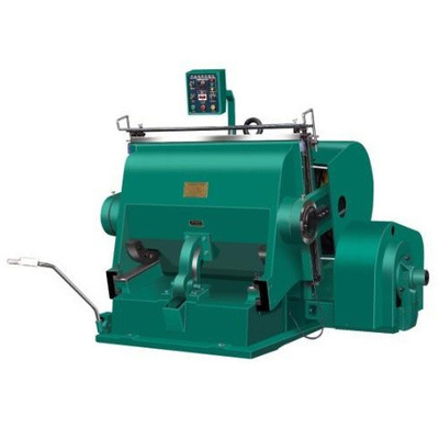 Maakt de karton Vlakke Pers Inkepingsmachine 1500Model Of Die Cutting 7.5KW 1500*1050 in reliëf