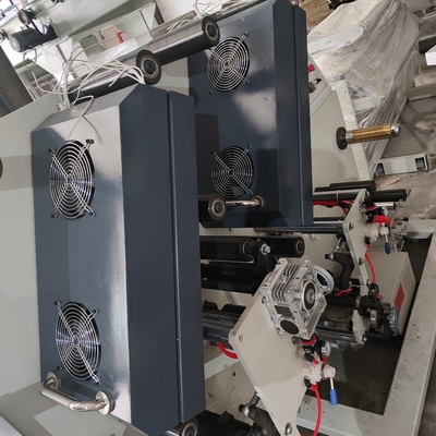 De de Drukmachine van hoge snelheidsflexo voor Maximumefficiency, Drukkleur is whitle, Band, Kraftpapier-document, inkt