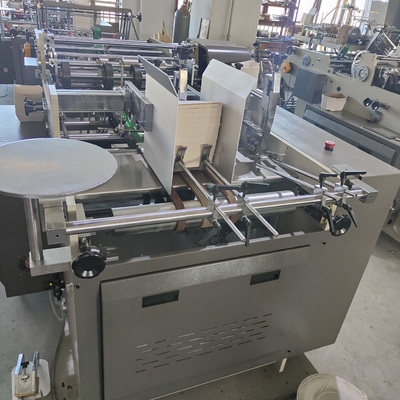 Niet-standaard kartonnen machine # decoratieve werken # voedselkarton # wegwerplunchbox # Hot-melt lijmproces