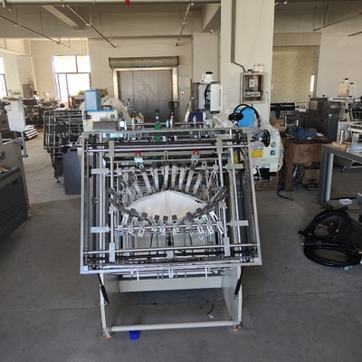 Niet-standaard kartonnen machine # decoratieve werken # voedselkarton # wegwerplunchbox # Hot-melt lijmproces