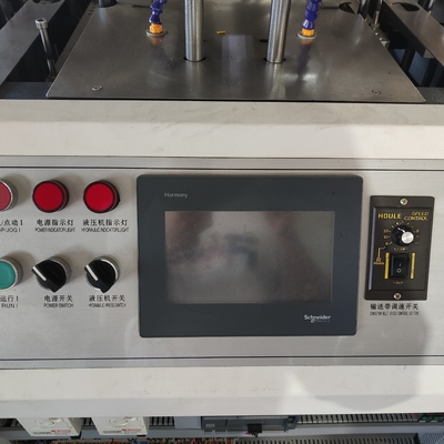 Beschikbaar van de het Kartonmachine van de Lunchdoos Heet de Smeltings Zelfklevend Proces