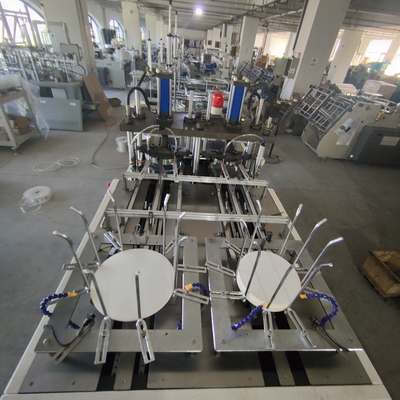 Beschikbaar van de het Kartonmachine van de Lunchdoos Heet de Smeltings Zelfklevend Proces