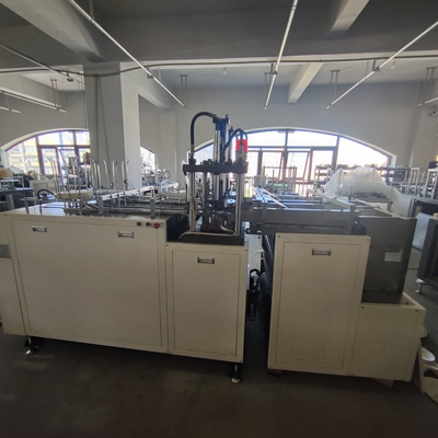 Beschikbaar van de het Kartonmachine van de Lunchdoos Heet de Smeltings Zelfklevend Proces