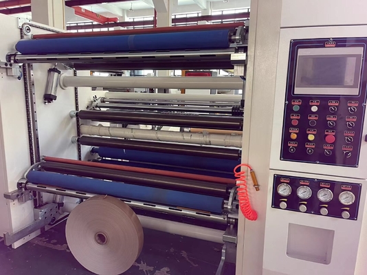 1350mm de Hoge snelheid 30g/M2~350g/M2 van Rewinder van de Bandsnijmachine