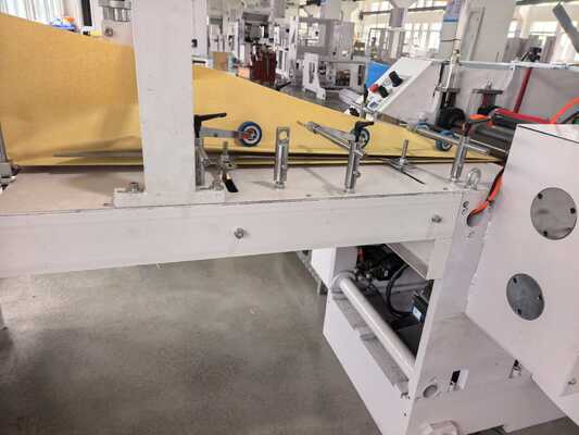 CMYK Flexo Printer Papieren Boodschappentas Machine 50Hz 60Hz Voeding Totaal Vermogen 15 KW Geschikt voor Grootschalige Verpakking