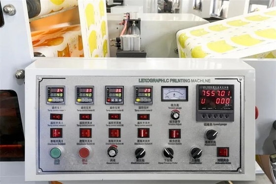 De Drukmachine van Flexo van het hoge snelheidsetiket met Matrijzen Scherp Systeem, 220V/380V/Customize-Voltage, de Brutomacht van 30kw