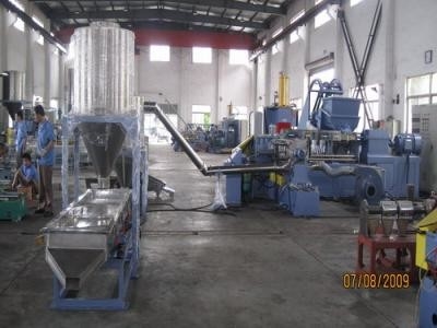 HDPE van de de Extrudermachine van de afval Plastic Film LDPE pp Jumbo Geweven Zakkenpet-folie