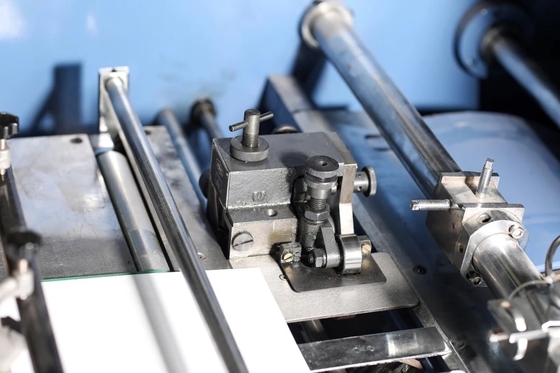 De micro maakt Machine220v 380V 440V 415V Automatische Metaal het In reliëf maken Machine in reliëf