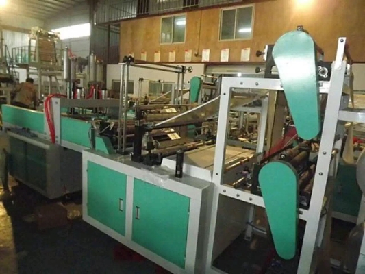 Computergestuurde Servomotor Hete Verzegelende Zak die Machine#220-240V-PE maken het Maken van tot Machine in zakken doen Heet het Verzegelen Koud Knipsel