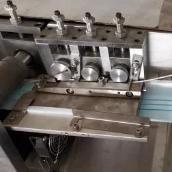 220V automatische Document Zak die Machine 380V die, het Automatische Masker van 2000W maken Machine maken